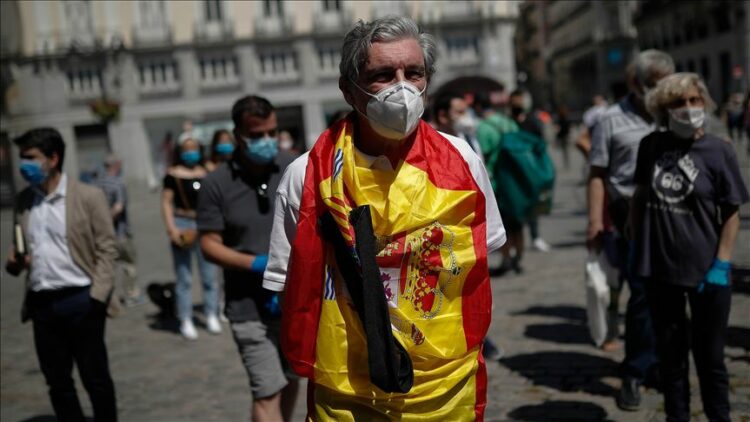 España detectó los primeros casos de flurona, la confección entre gripe y coronavirus