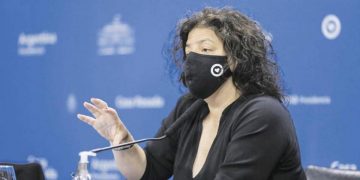 Vizzotti descartó restricciones sanitarias por Ómicrom: “es muy transmisible y no serviría”