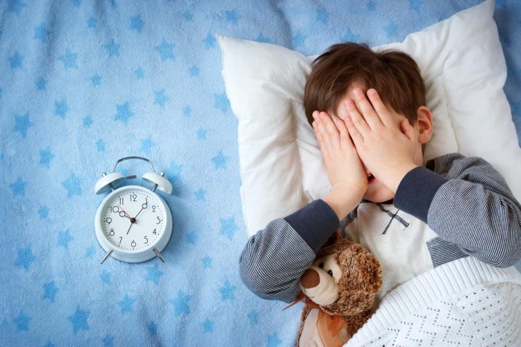 Un estudio sugiere que los niños con insomnio son propensos a seguir sufriéndolo en la adultez