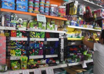 Los precios de los útiles escolares subieron un 67% interanual y los uniformes, hasta un 58%