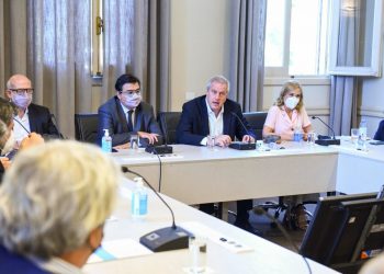 El Gobierno nacional ofreció un aumento del 45,46% a los docentes y habría acuerdo de los gremios