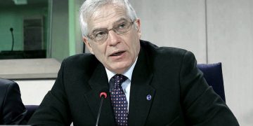 La UE decidió excluir a Rusia del sistema financiero y bloquear su Banco Central