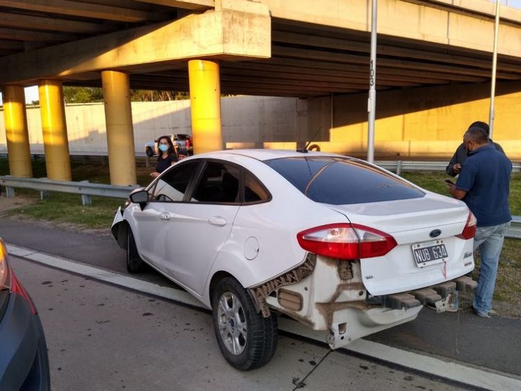 El Ford Focus involucrado. Fuente: Cadena 3