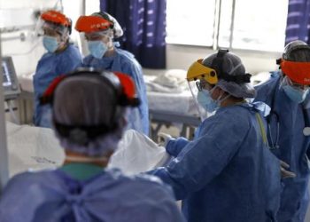 Reportaron 90 muertos y 5.595 nuevos contagios de coronavirus