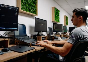 Suman posibilidades para inscribirse al régimen de Economía del Conocimiento provincial