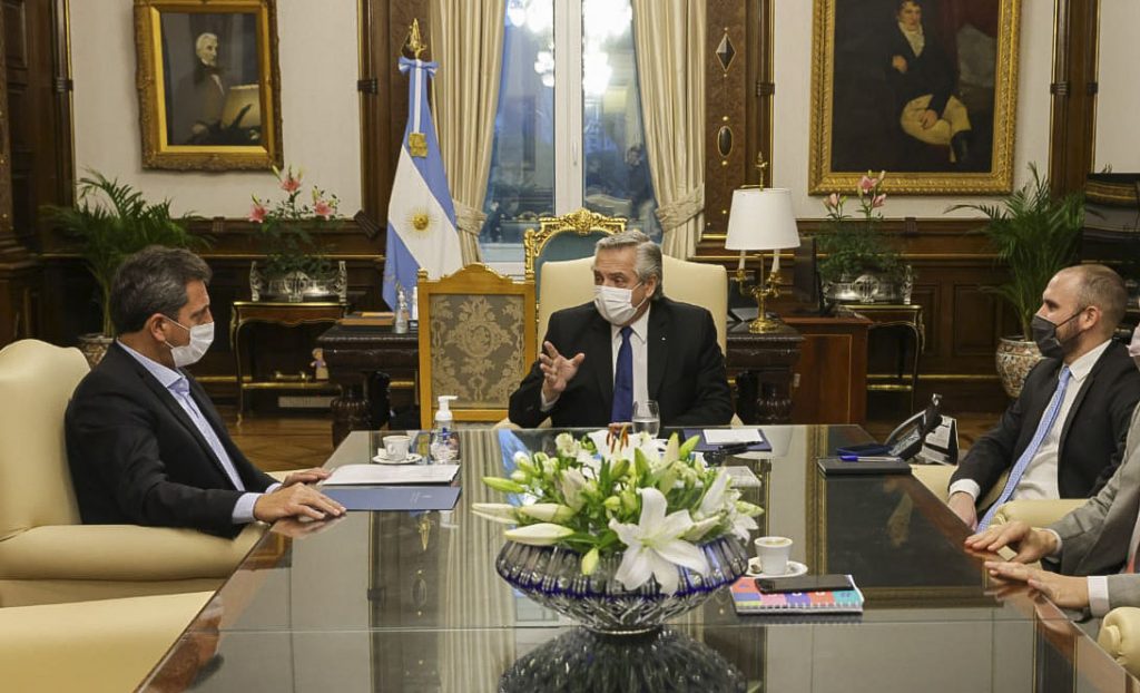 Fernández y Massa definen al reemplazante de Máximo Kirchner en Diputados