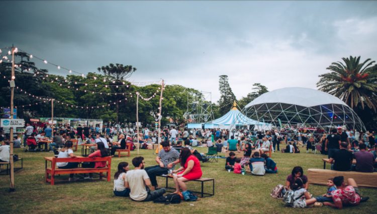 Foodtrucks, música y arte al aire libre