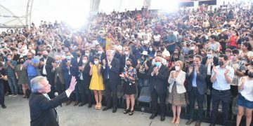 Fernández anunció la construcción de 100 escuelas técnicas secundarias en todo el país