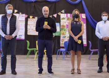 Caba no exigirá pase sanitario y elimina el sistema de burbujas para el reinicio de clases