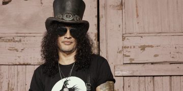 Slash afirmó que Guns N’ Roses superó “una etapa de negatividad”