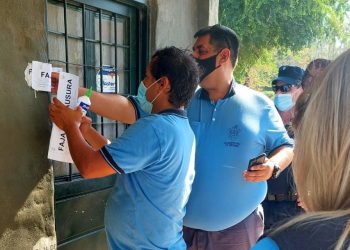 Clausuraron una agencia “trucha” de remis al sur de la Ciudad