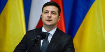 El presidente de Ucrania invitó a Biden a que visite su país