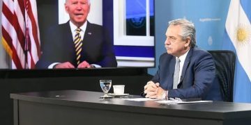 Estados Unidos rechaza la eliminación de los sobrecargos que cobra el FMI a países deudores