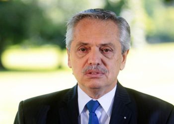 Fernández rechazó la invasión rusa y reclamó un cese el fuego