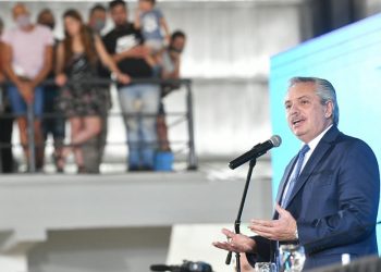 El acuerdo con el FMI contempla tocar las jubilaciones de privilegio