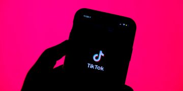 La comunidad de TikTok reúne fuerzas para fomentar el comportamiento digital responsable
