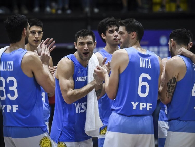 El seleccionado argentino inició prácticas con miras a ventana