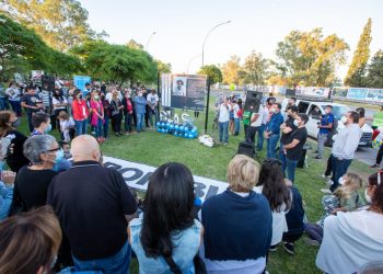 Colocaron un cartel en homenaje a Blas Correas