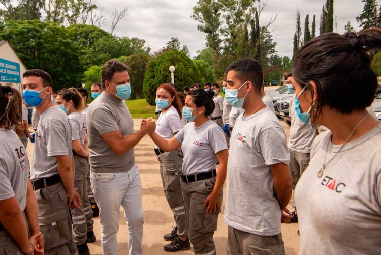 Comenzó el recambio de brigadistas cordobeses que viajaron a Corrientes