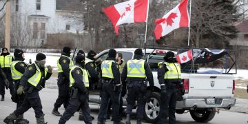 Canadá, Francia y Bélgica, firmes en desalentar las protestas contra las restricciones