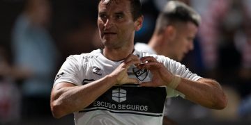 Talleres cayó sobre el final con Platense