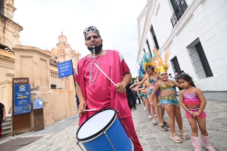 La ciudad se prepara para vivir los carnavales barriales