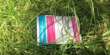 Robó un taxi y dos casas, pero lo detuvieron porque se le cayó el carnet de vacunación cuando escapaba