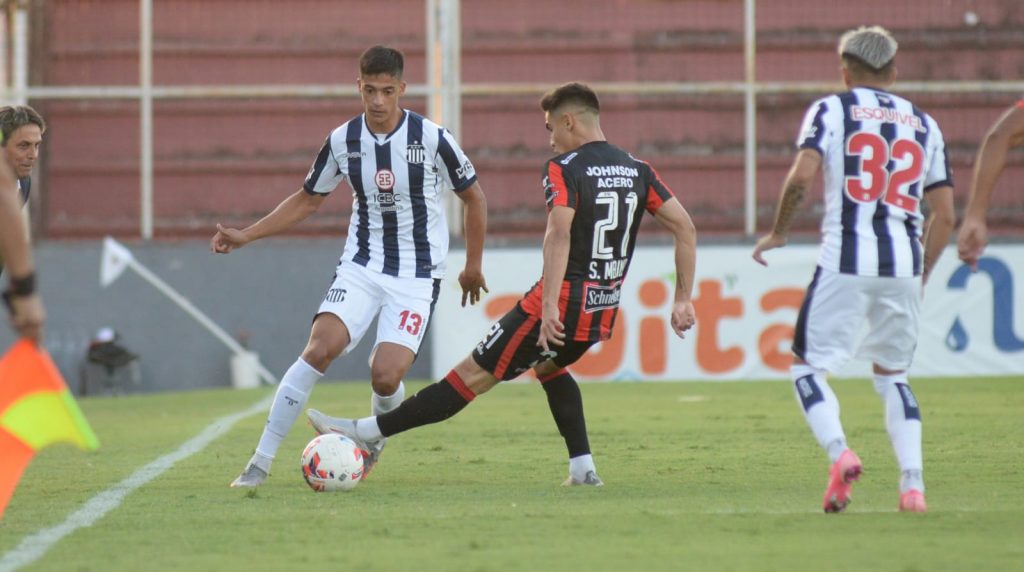 Talleres, de flojo partido, empató sin goles ante Patronato de Paraná