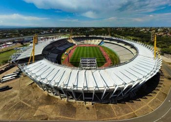 Así formarían los equipos este lunes