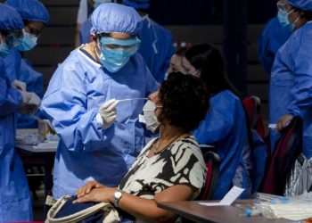 Reportaron 97 muertos y 10.298 nuevos contagios de coronavirus