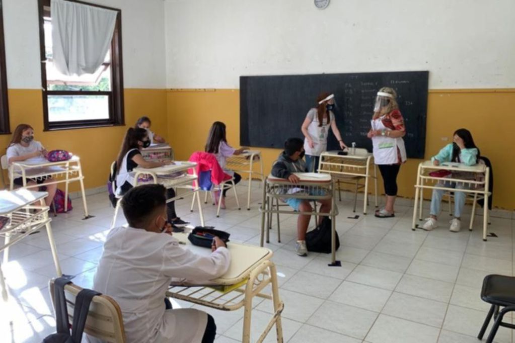 Las matrículas de colegios privados subirán desde 30%