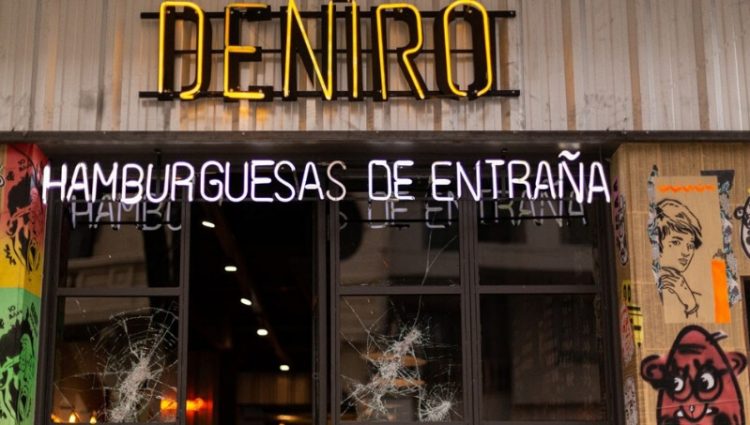 "Deniro, Hamburguesas de Entraña" llegó a Córdoba