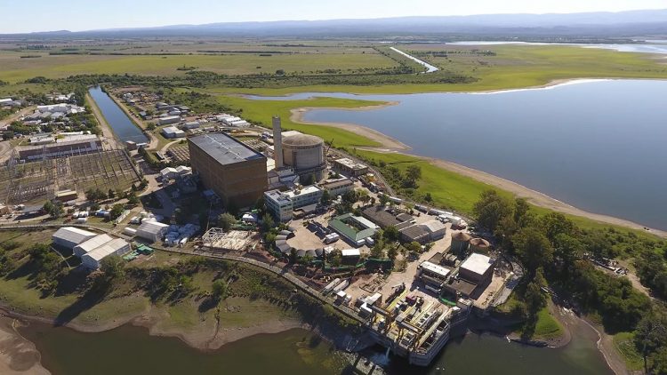 Embalse propiciará la ingeniería para una central nuclear Embalse propiciará la ingeniería para una central nuclear