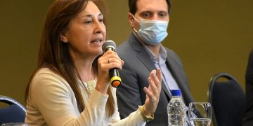 La Provincia convocó al diálogo a los gremios estatales