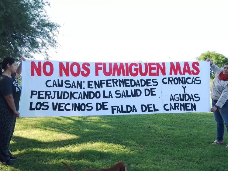 Falda del Carmen reclama el fin de las fumigaciones