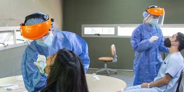 Reabrió un centro de hisopado de coronavirus en la UNC