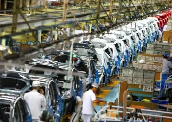 La industria y la construcción suman 14 meses de subas