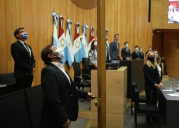 La oposición se apresta a una reconfiguración en la Legislatura y el Concejo