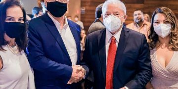 Concentrado en las elecciones, Lula negocia con sus ex rivales