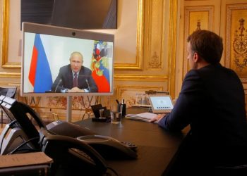 Macron media con Rusia para conseguir un cese del fuego