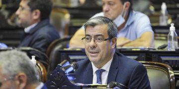 Fernández eligió al santafesino Germán Martínez para reemplazar a Máximo Kirchner