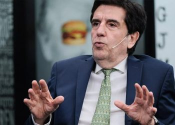 Con críticas al plan económico y fichajes de peso, el círculo rojo se refuerza para el 2023