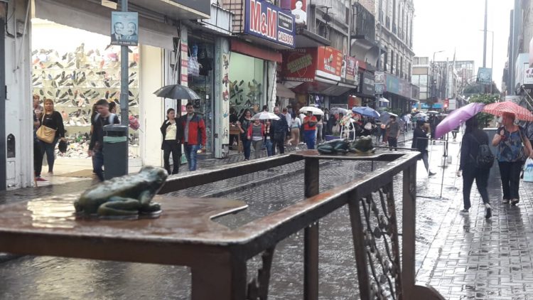 Se espera un domingo caluroso y húmedo con probabilidad de tormentas