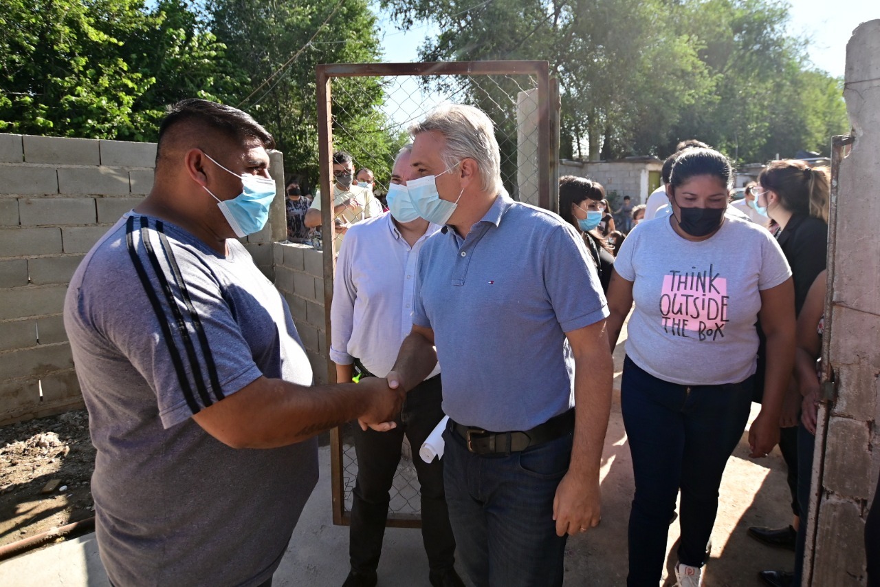 Habilitan agua potable para el asentamiento Las Tablitas