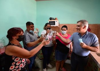 Habilitan agua potable para el asentamiento Las Tablitas