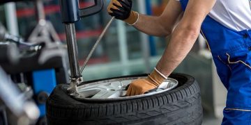 A pesar de la odisea para conseguirlos, duplicaron los precios de neumáticos