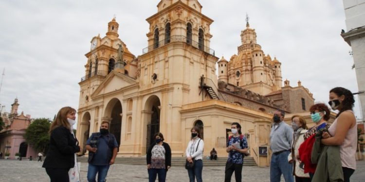 El municipio celebra el mes del amor con una propuesta diversa