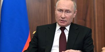 Putin reconoce la independencia de regiones separatistas de Ucrania y se disparan las tensiones