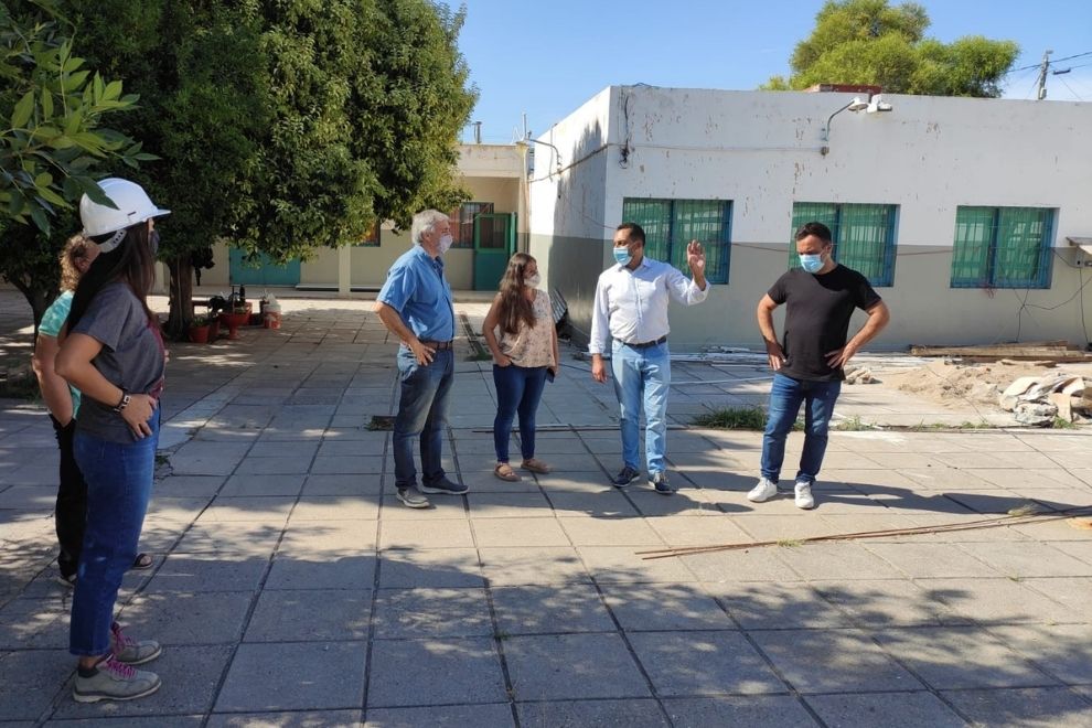 Anunciaron una millonaria inversión para refacción de colegios