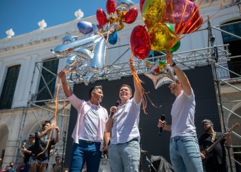 Una serenata inauguró la semana dedicada al romance en Córdoba
